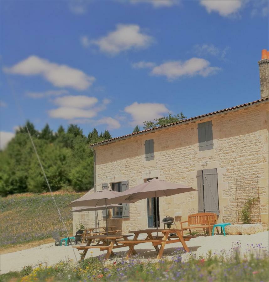 Chateau Des Loups - Les Pommiers Echire Екстериор снимка